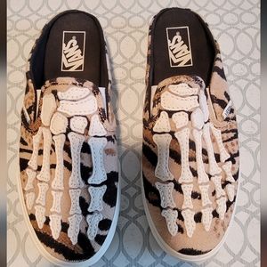 COPY - Vans classic slip on mule shoe size 9